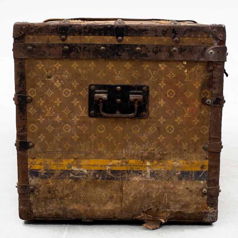 TRUNK, Louis Vuitton. 1880 th.