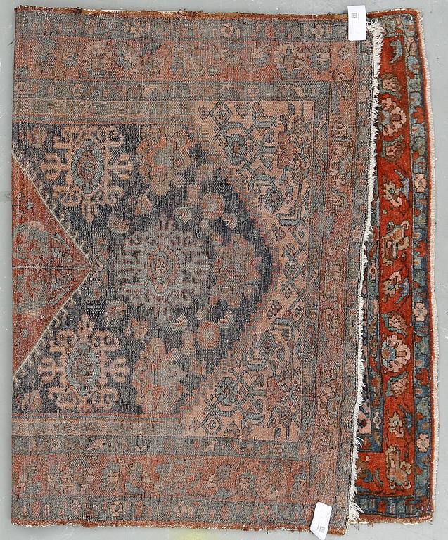 MATTA, Antik Hamadan. Ca 210x136 cm.