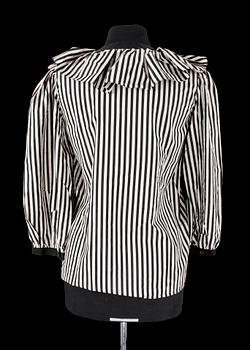 YVES SAINT LAURENT, Blusar, 2 st.