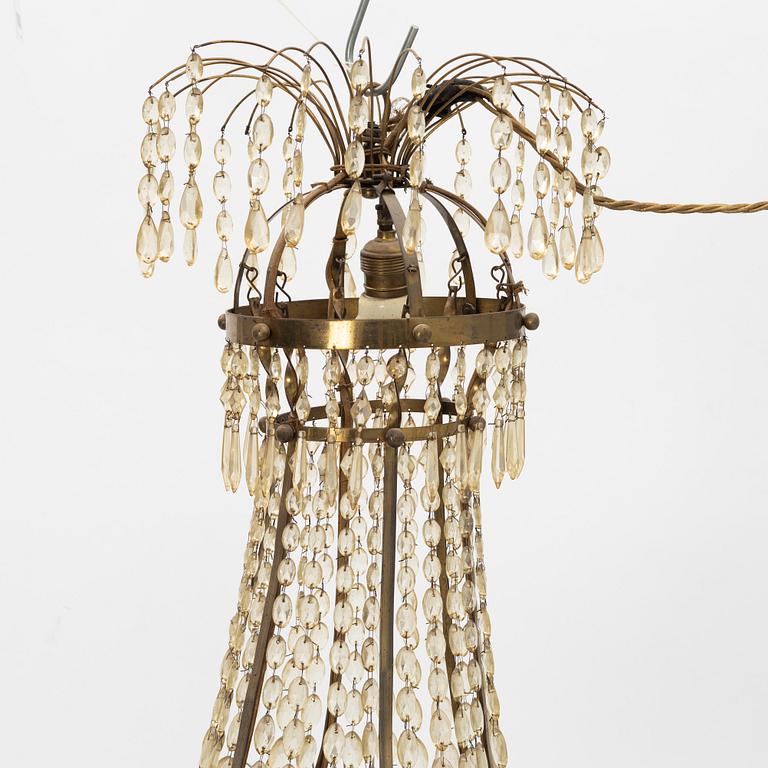 Ljuskrona, sengustaviansk, 1800-talets början.