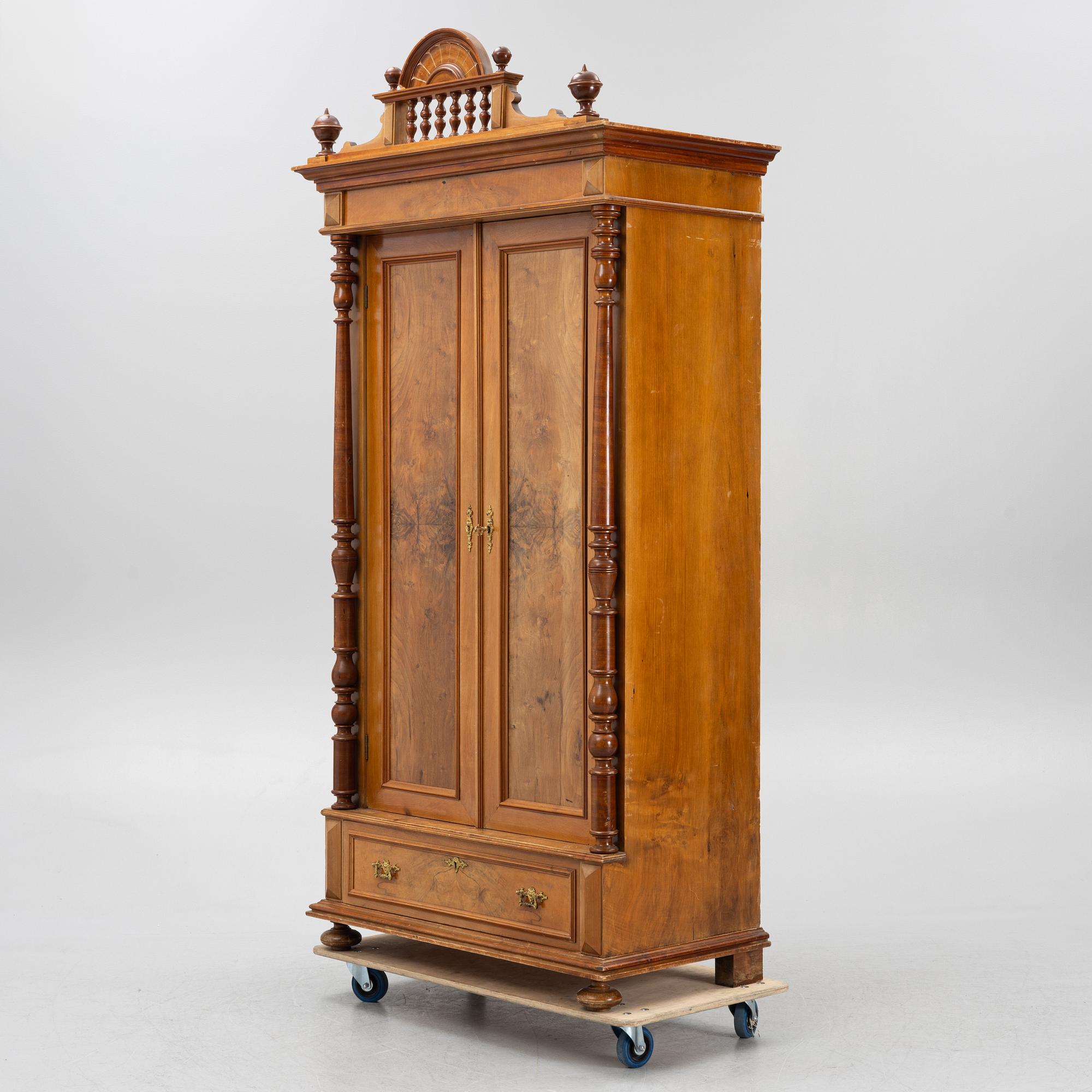 Skåp, nyrenässans, sent 1800-tal.