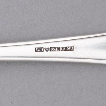 A 131-piece set of 'Suomi' silver cutlery, Suomen Kultaseppä oy/ Kultateollisuus oy, Turku 1927-1991.