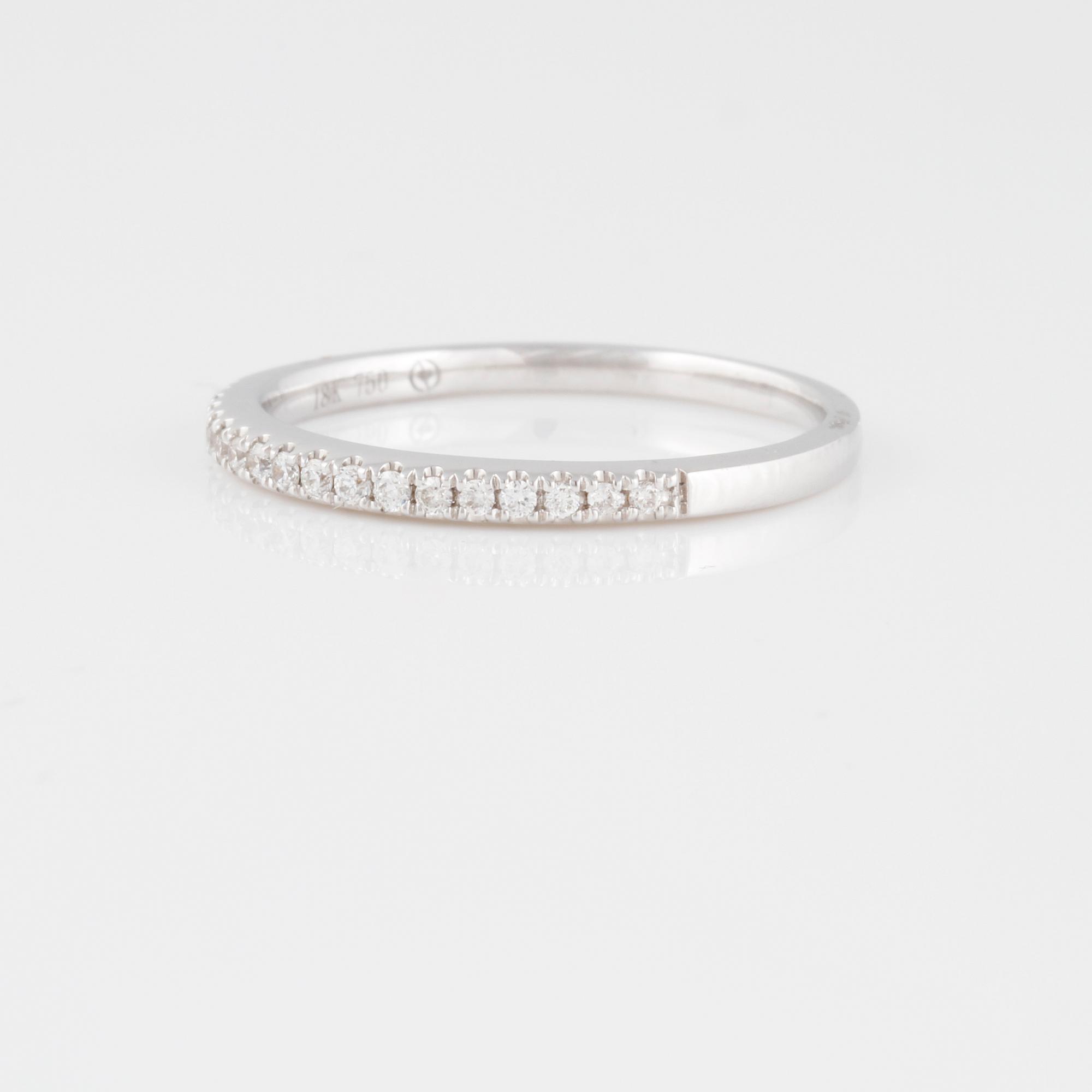 RING, med briljantslipade diamanter ca 0.10 ct.