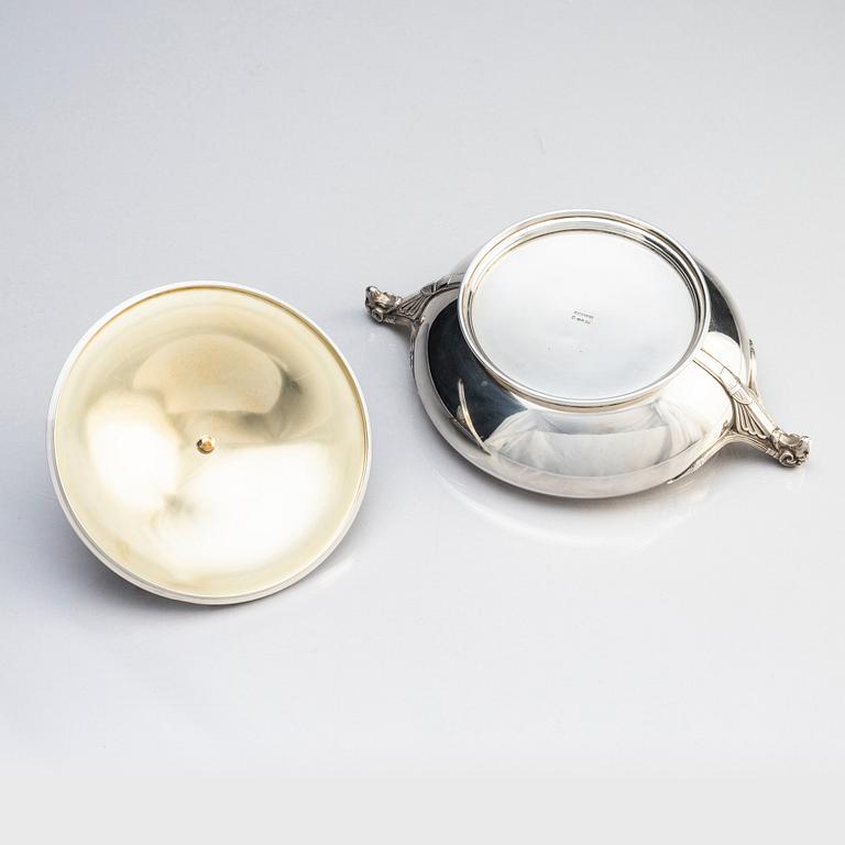 A Swedish silver bowl, mark of W.A. Bolin, Stockholm 1919.