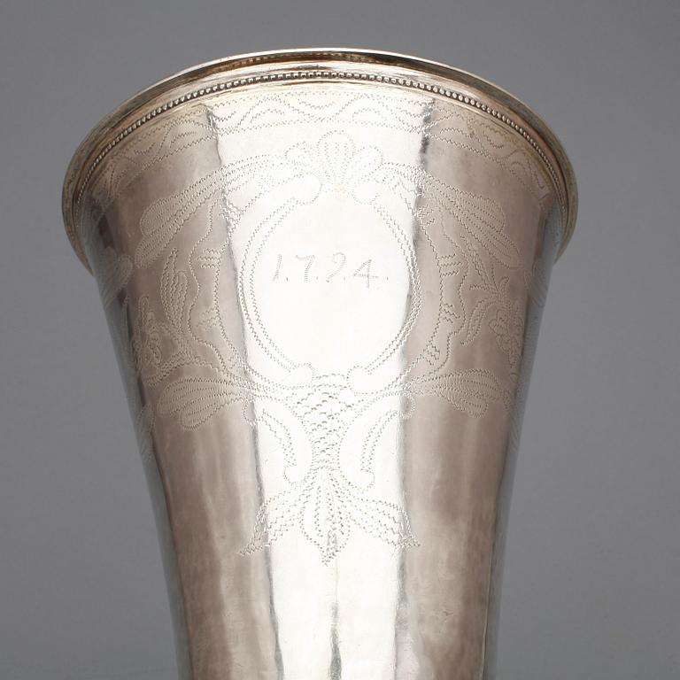 BÄGARE, silver, Lars Boye, Stockholm, 1794. Vikt ca 522g.