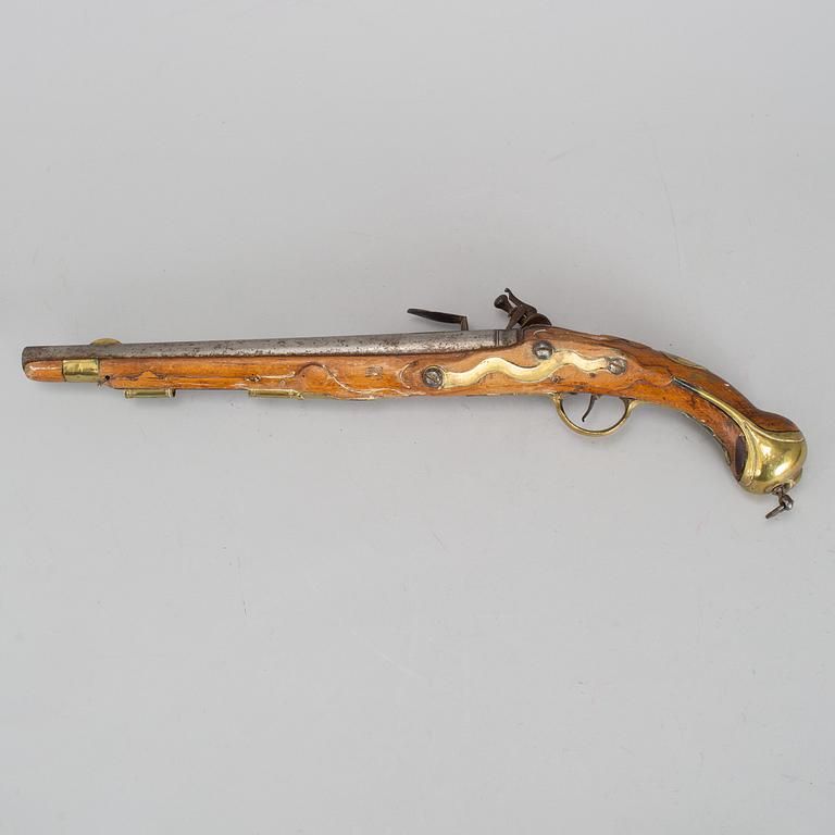 A Prussian flintlock pistol 1731 pattern, marked  'Potsdam Mag' and S et D.