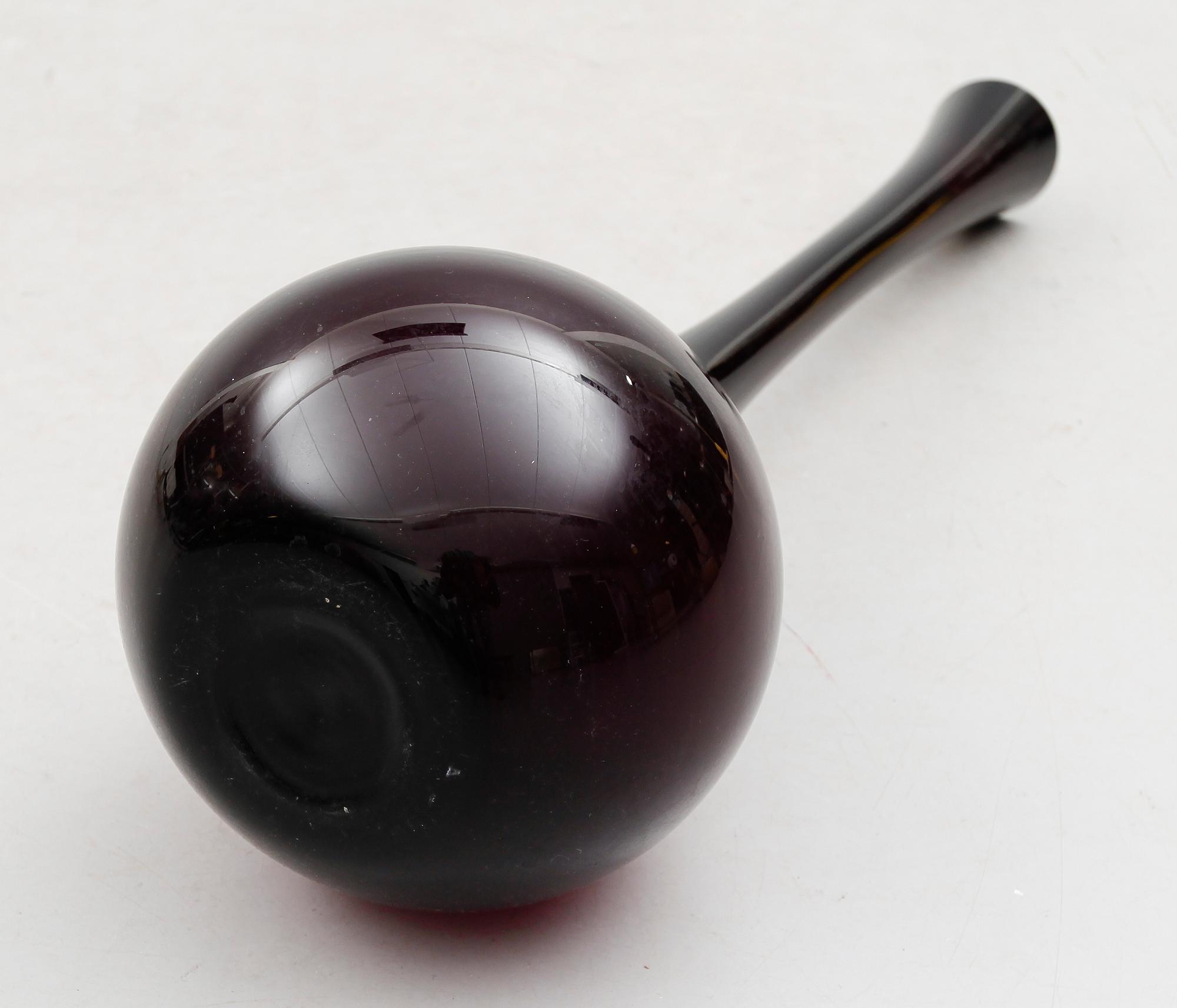 GOLVVAS, glas, 1900-talets andra hälft.