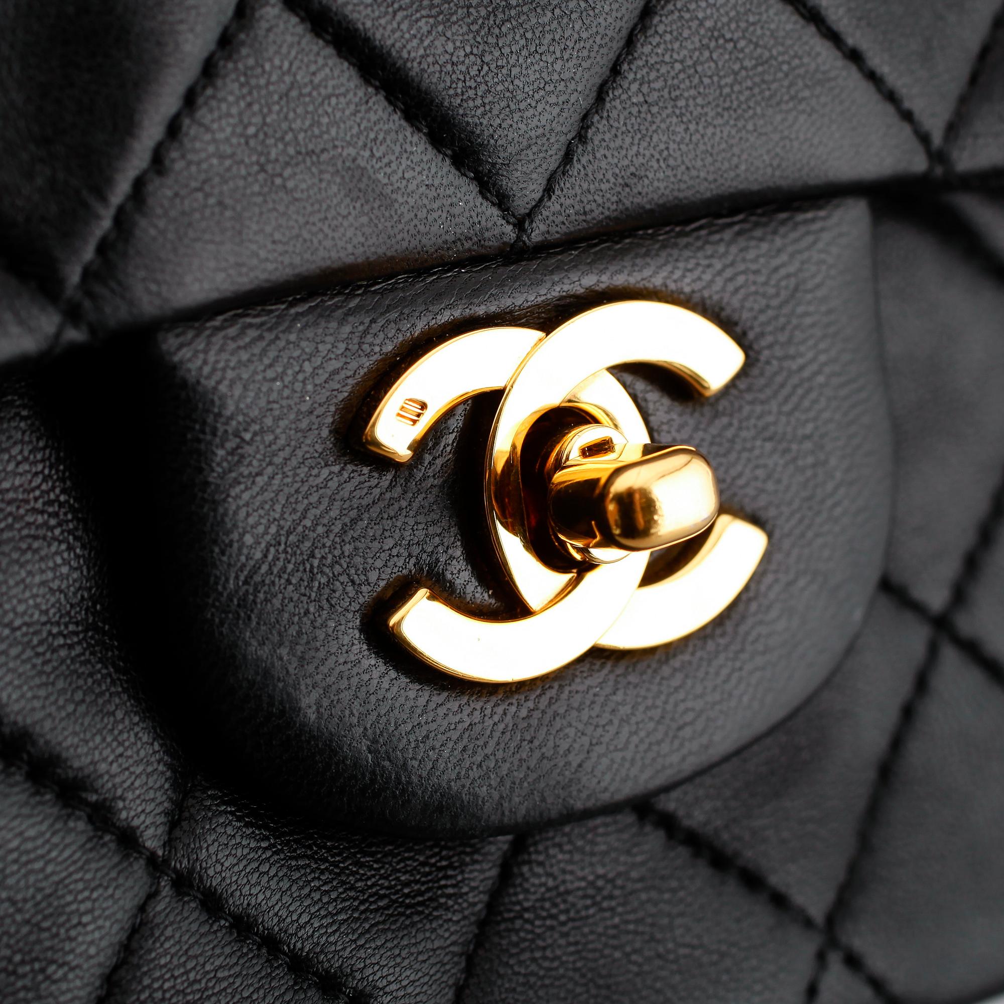 VÄSKA, Chanel.
