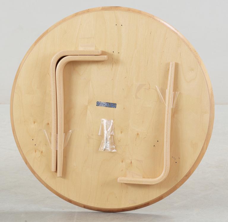 SOFFBORD. "Annika", Bruno Mathsson, Bruno Mathsson International.