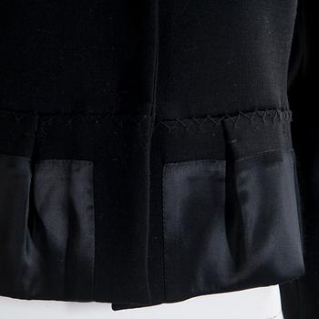 JACKA, Prada. Storlek 40.