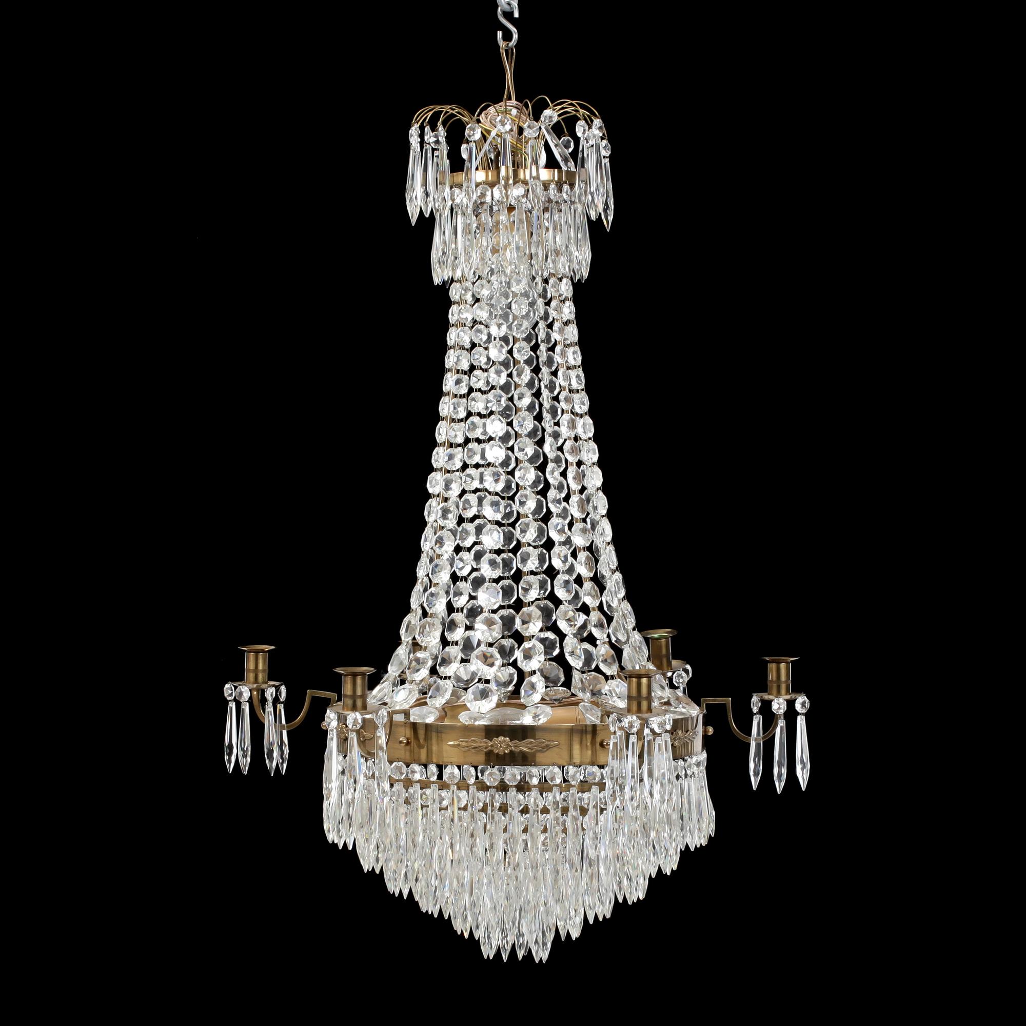 LJUSKRONA, gustaviansk stil, 1900-tal. Höjd ca 90cm.
