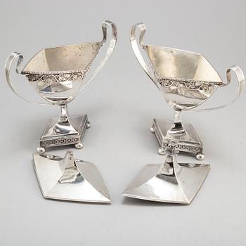 PEHR ZETHELIUS, a pair of late Gustavian silver sugar bowls, Stockholm, 1800-6.