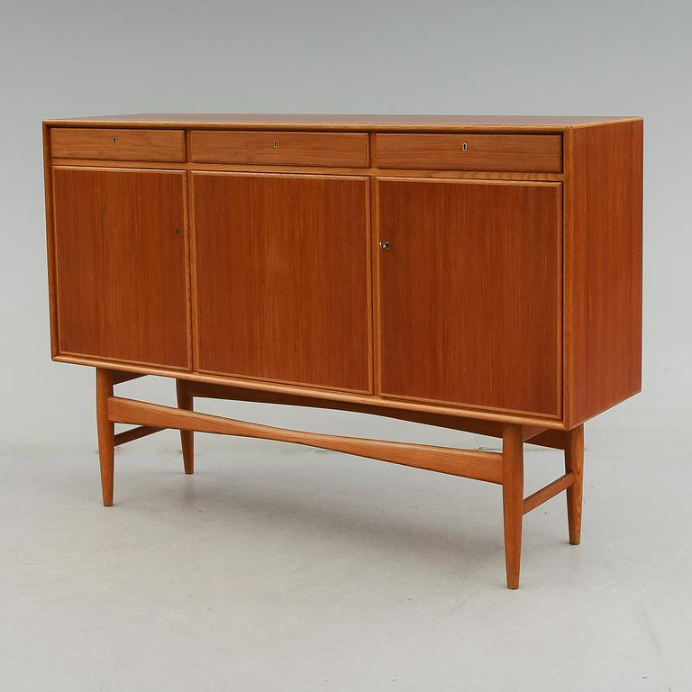 SIDEBOARD, 1900-talets andra hälft.