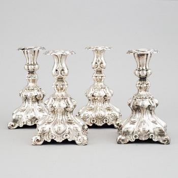 2+2 rococo-style silver candlesticks, 20th century.