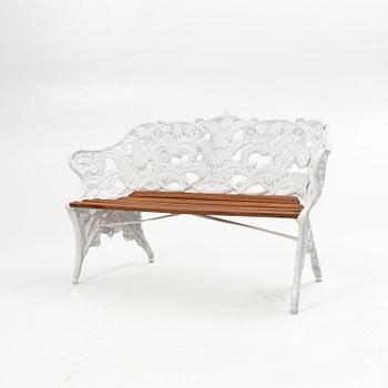 Trädgårdssoffa, Melins Metallgjuteri, Anderstorp, 1900-talets andra hälft.