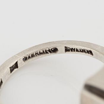 ring silver med bergkristall.