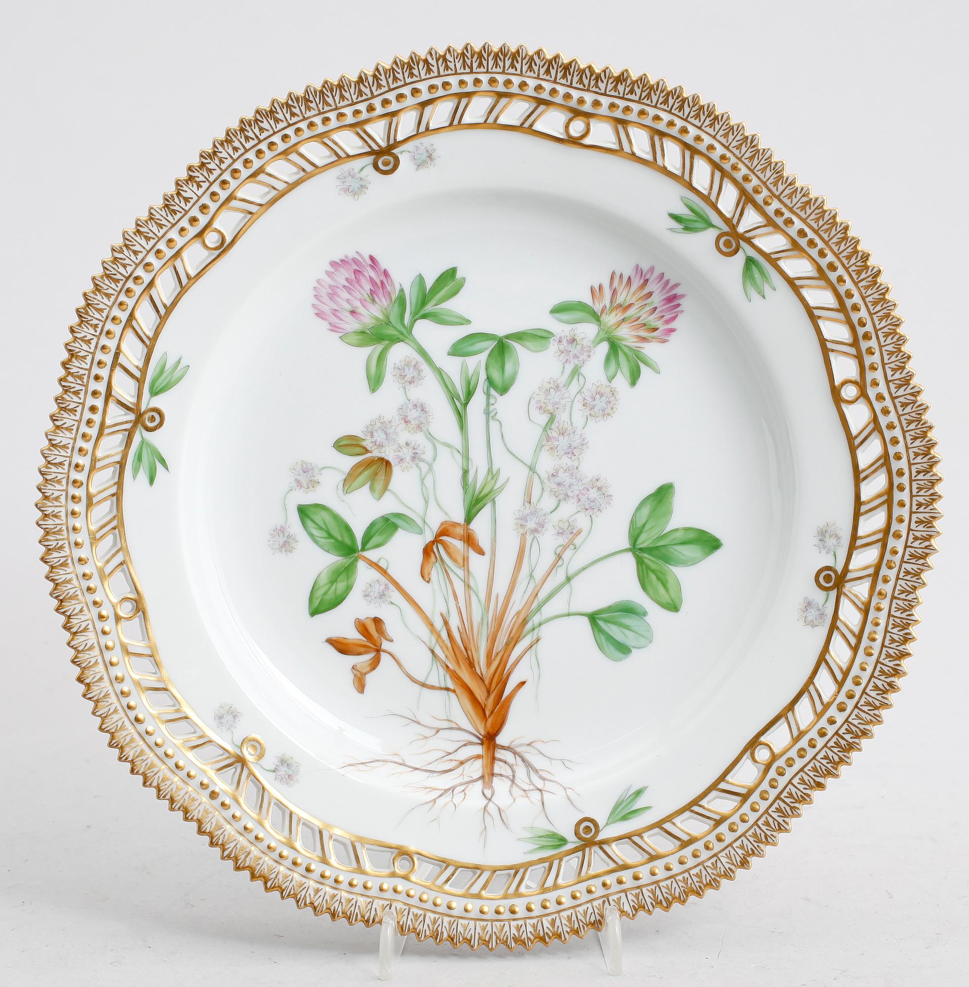 TALLRIK, porslin, Flora Danica, Royal Copenhagen.