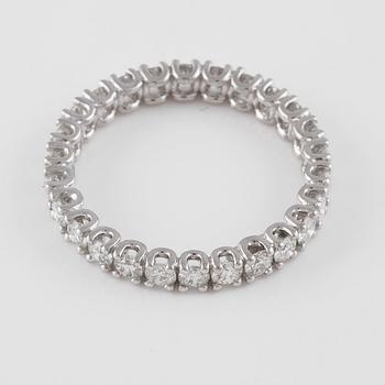 RING, 18K vitguld med briljantslipade diamanter ca 1.20 ct. Vikt 2,0 gram.