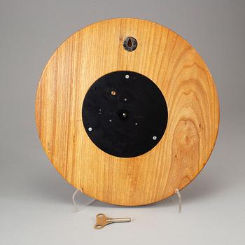 VÄGGKLOCKA, Zenith, 1900-talets mitt.