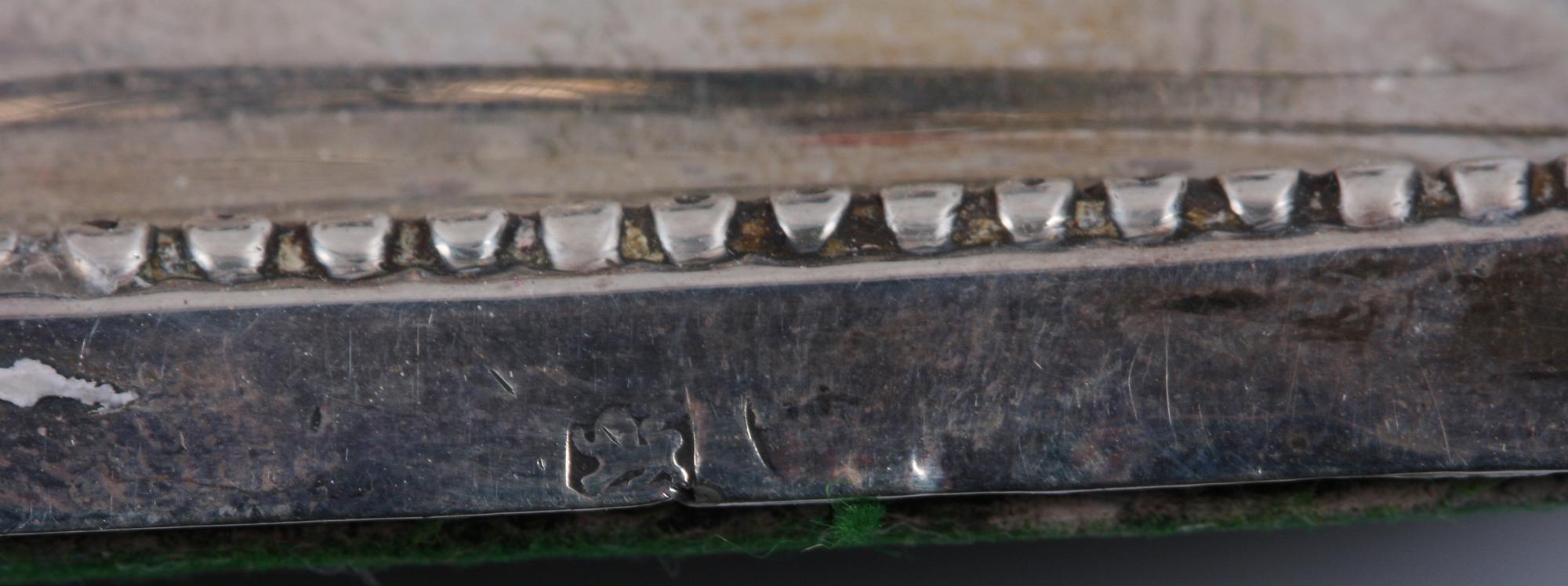LJUSSTAKAR, ett par, silver, otydliga stämplar, möjligen Newcastle 1800-tal.