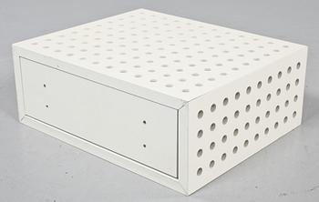 HALLMÖBEL, två delar, Jonas T Lindwall, de Nord, 2000-tal.