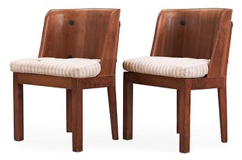 641. A pair of Axel Einar Hjorth 'Lovö' pine armchairs, Nordiska Kompaniet (NK), 1930's.