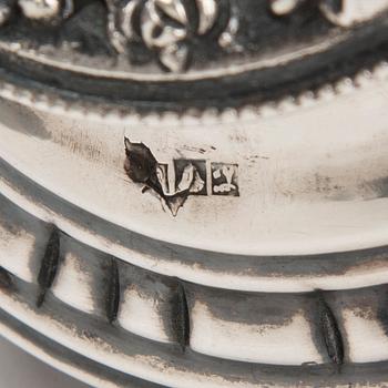 LJUSSTAKAR, ett par, silver, Egypten 1900-talets senare hälft. Tot. vikt ca 988 g.