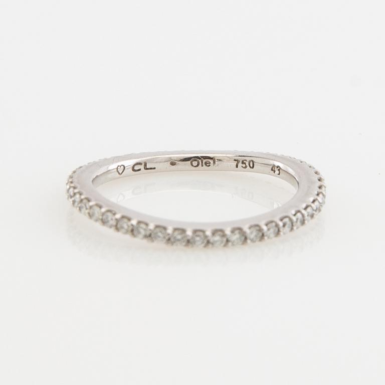 Ole Lynggaard, alliance ring, 18k white gold with brilliant-cut diamonds.