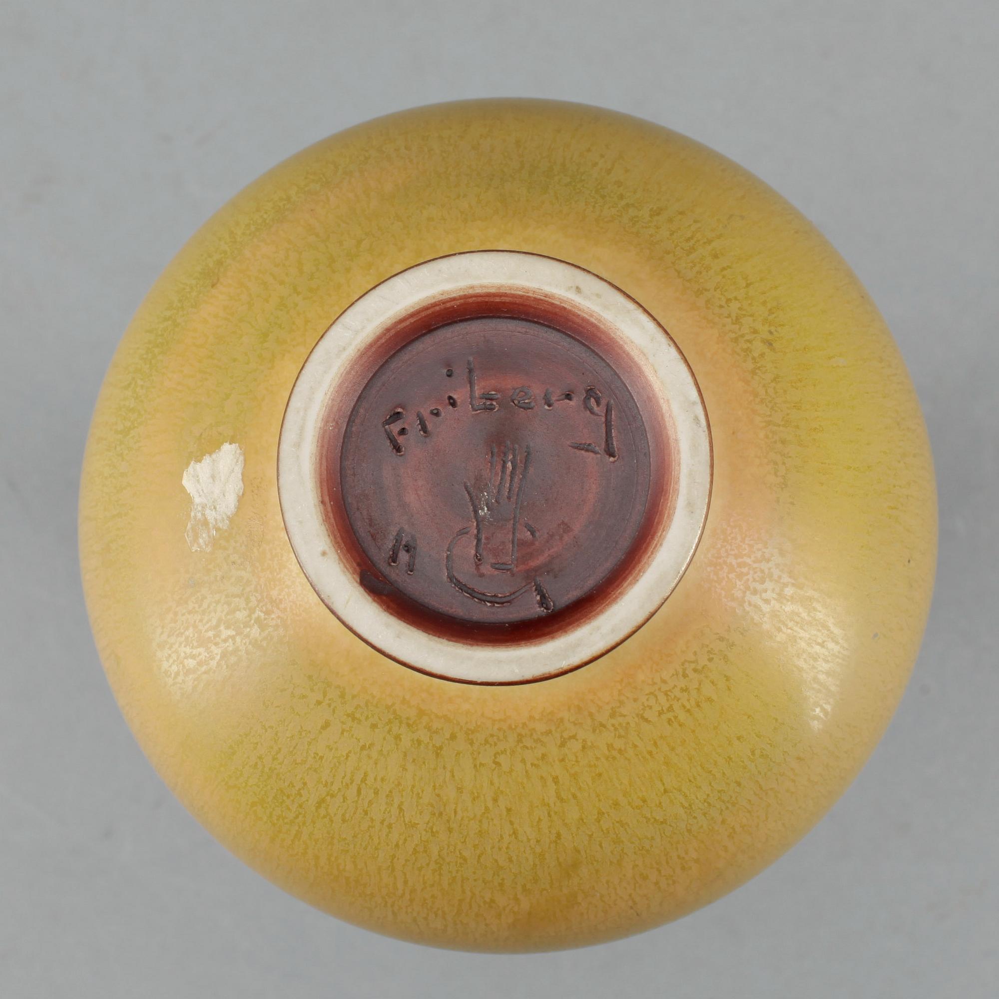 VAS, stengods, Berndt Friberg, Gustavsberg studio.