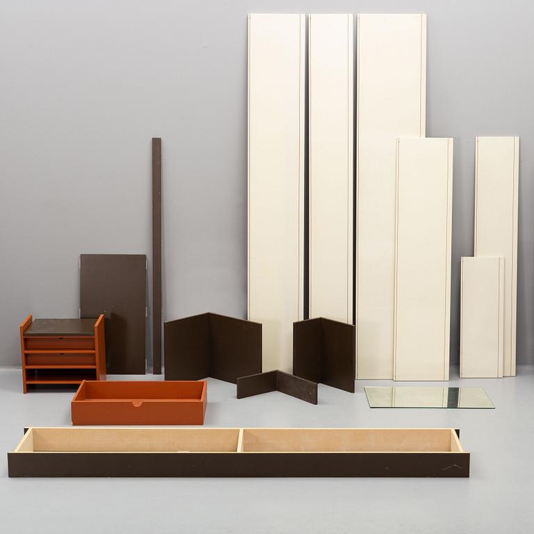 Carl Gustaf Boulogner, a shelf module system, Bogeryd, mid 20th Century.