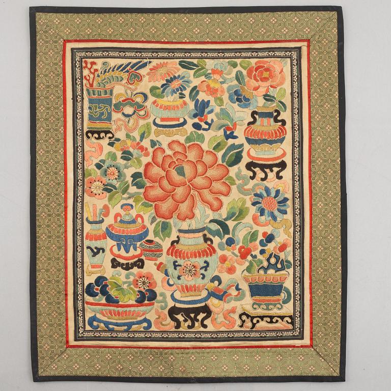 A group of five Chinese silk textiles, late Qing dynasty / first part of the 20th century.