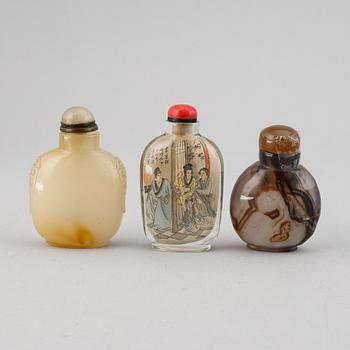 A set of three Chinese snuff bottles.