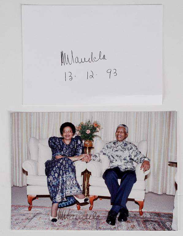 NELSON MANDELA (1918-2013), autograf dat 13.12.93.