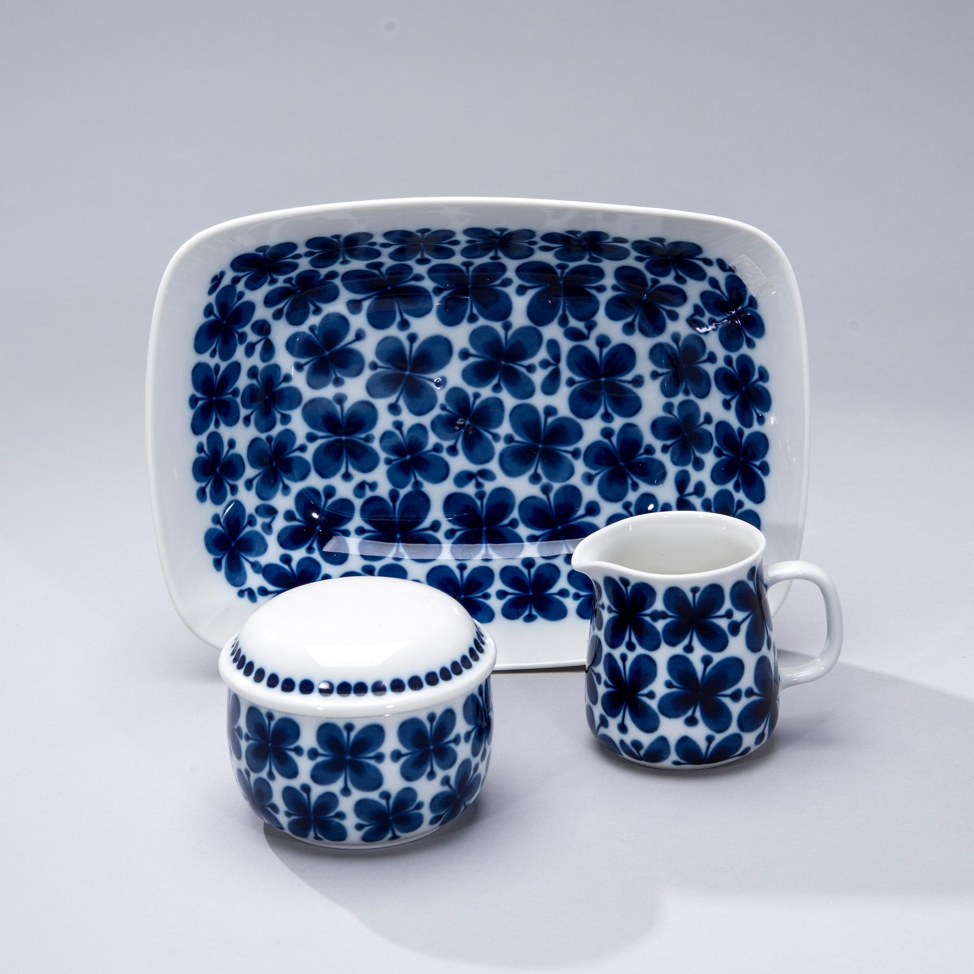 TEE-JA KAHVIKALUSTE, 34 osaa, posliinia, "Mon Amie" Marianne Westman.