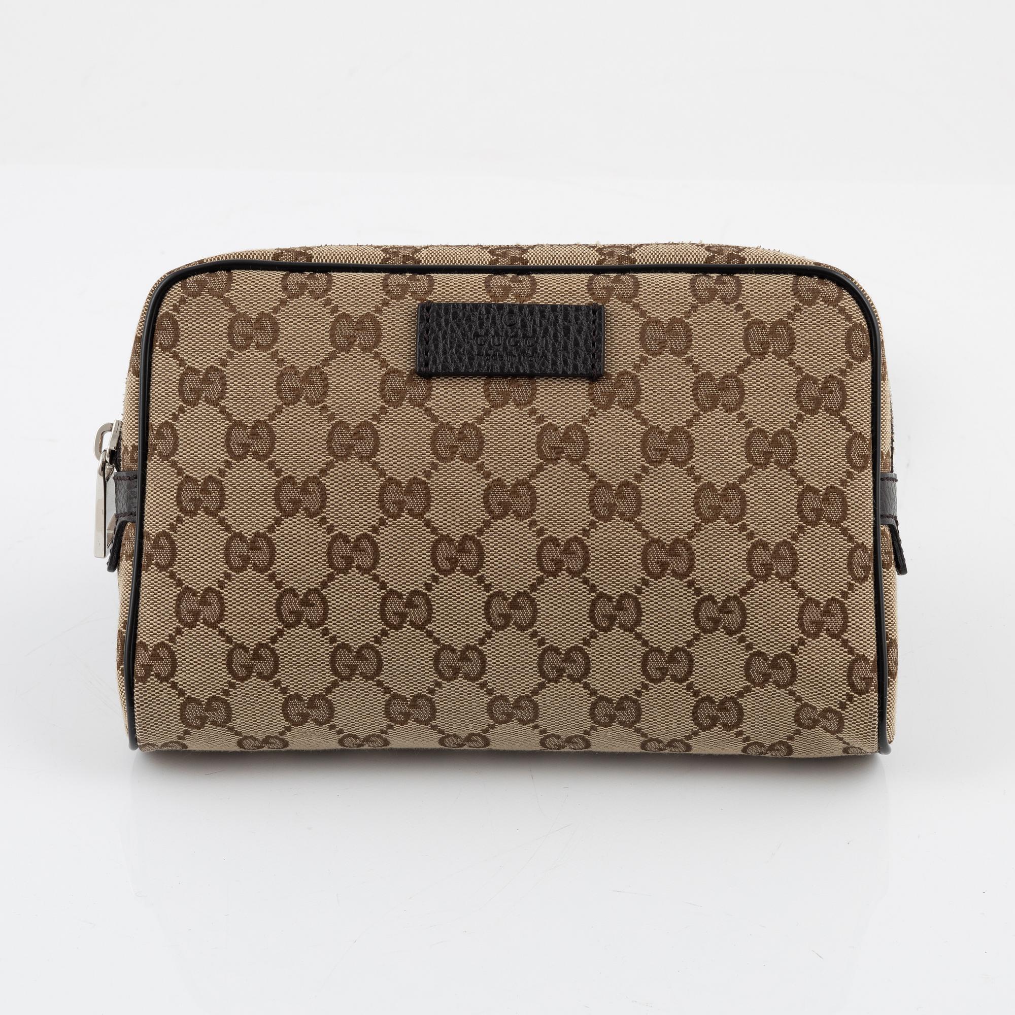 Gucci, a belt bag.