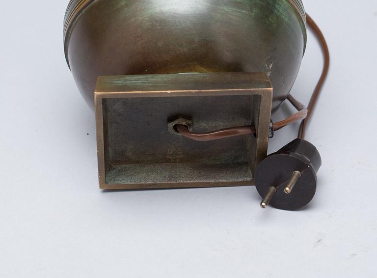 BORDSLAMPA, brons, art déco, GAB, Stockholm, 1900-talets första hälft.