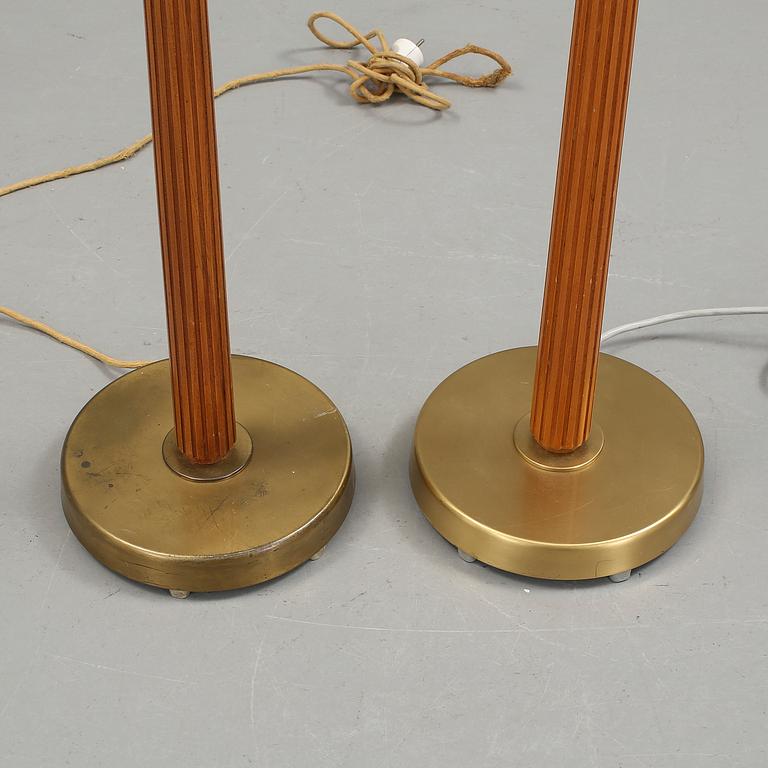 GOLVLAMPOR, ett par, Hans Bergström, Ateljé Lyktan, 1900-talets andra hälft.