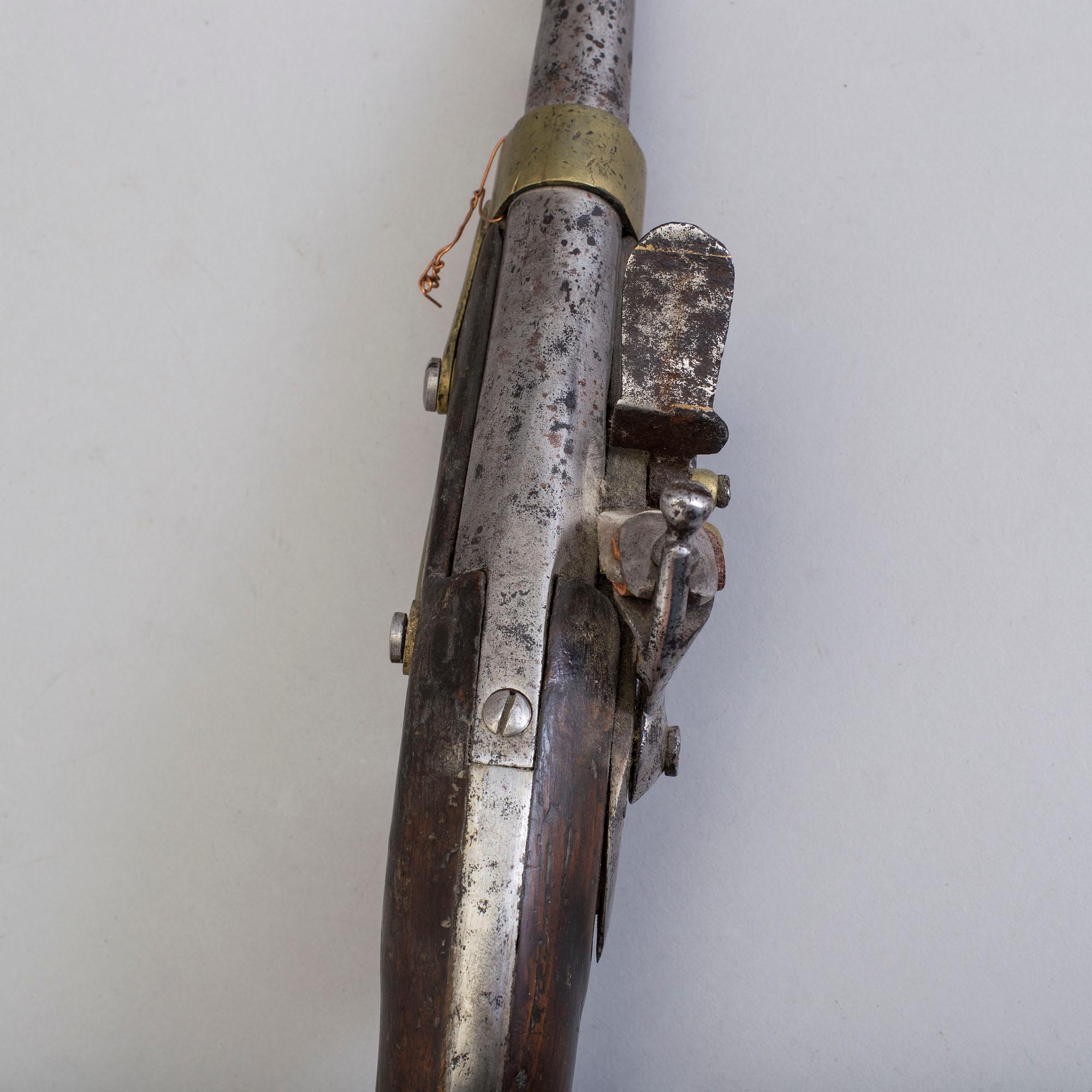 A French  Napoleonic flintlock pistol.