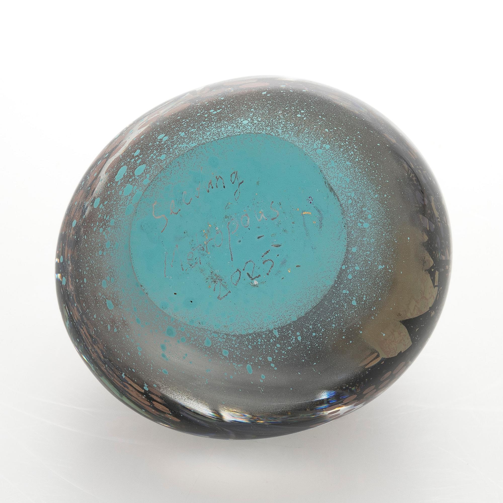 Sini Majuri, A glass sculpture 'Seeding metropolis' Suomenlinna 2025.