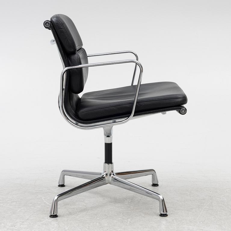 Charles & Ray Eames, an 'EA208 Soft Pad Chair' swivel chair, Vitra, 2010's.