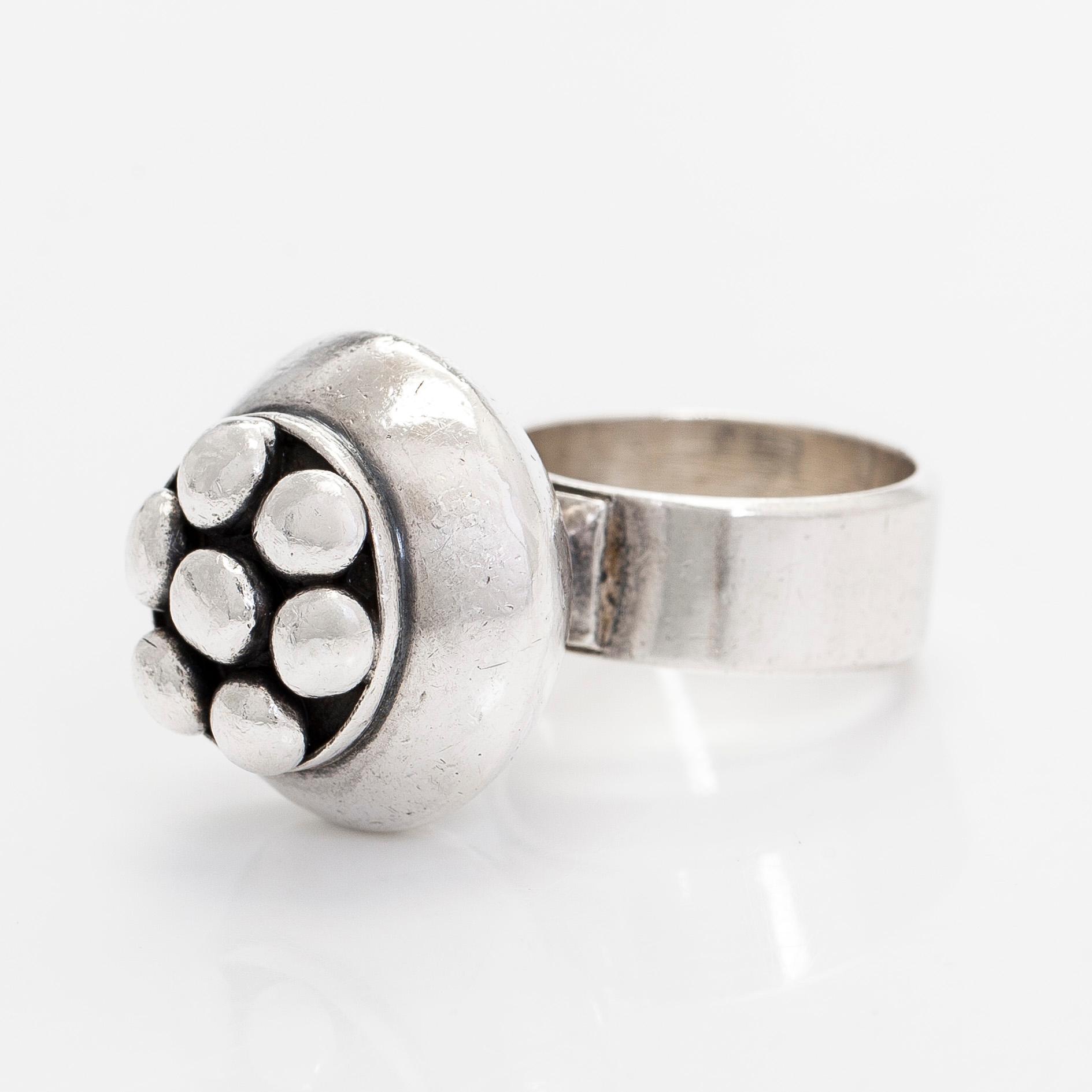 Saara Hopea, ring, silver, Ossian Hopea, Borgå 1965.