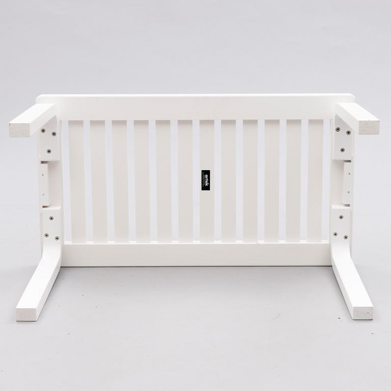 ALVAR AALTO, BÄNK 153B, Artek, 2017. Modellen formgiven 1945.