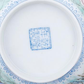 SKÅLAR, äggskalsporslin, Kina, 1900-tal.