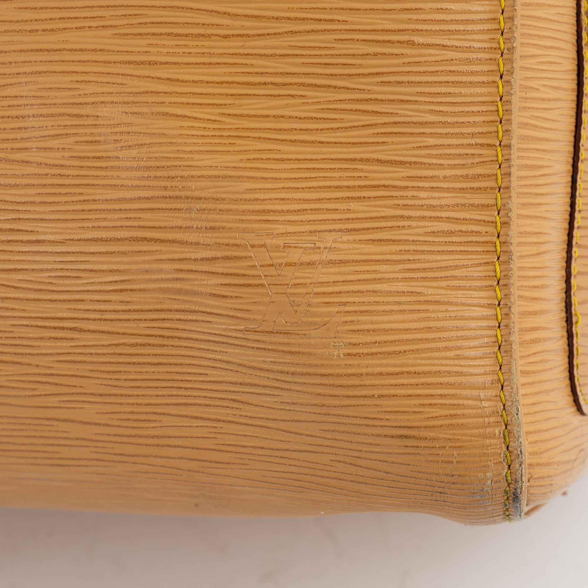 Louis Vuitton, weekendbag "Keepall Epi 50", 1988.