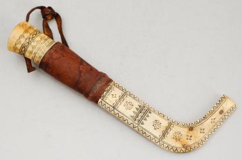 SAMEKNIV, ben och läder, otydl sign, dat 31/1 1929.