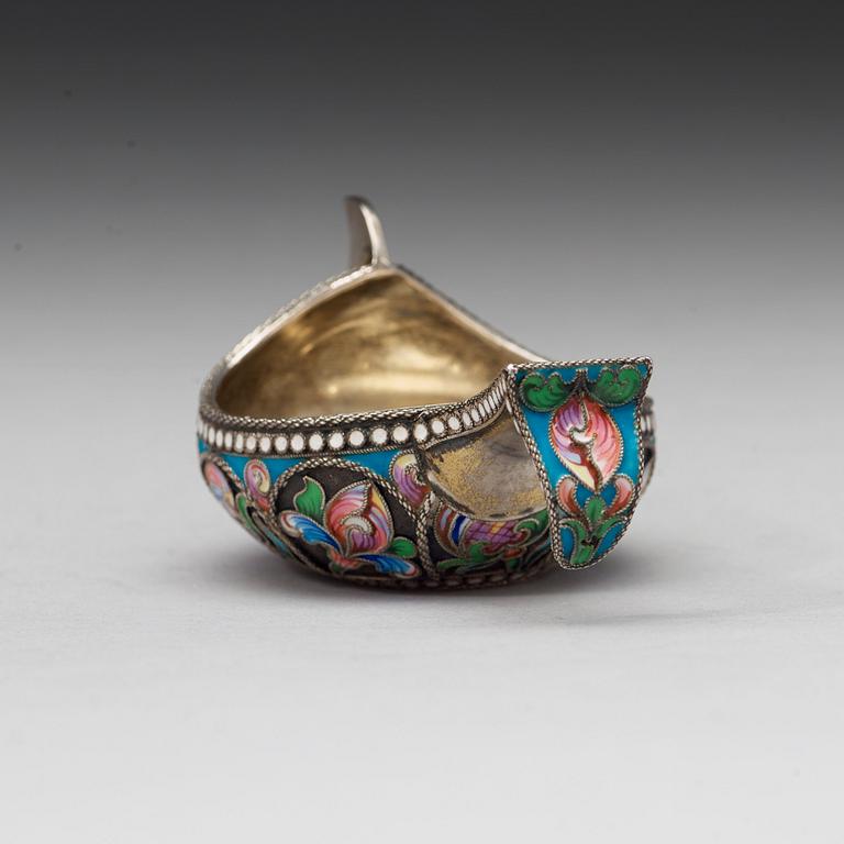 A Russian early 20th century parcel-gilt and enamel kovsh, marks of Vasily Agafonov, Moscow 1899-1908.