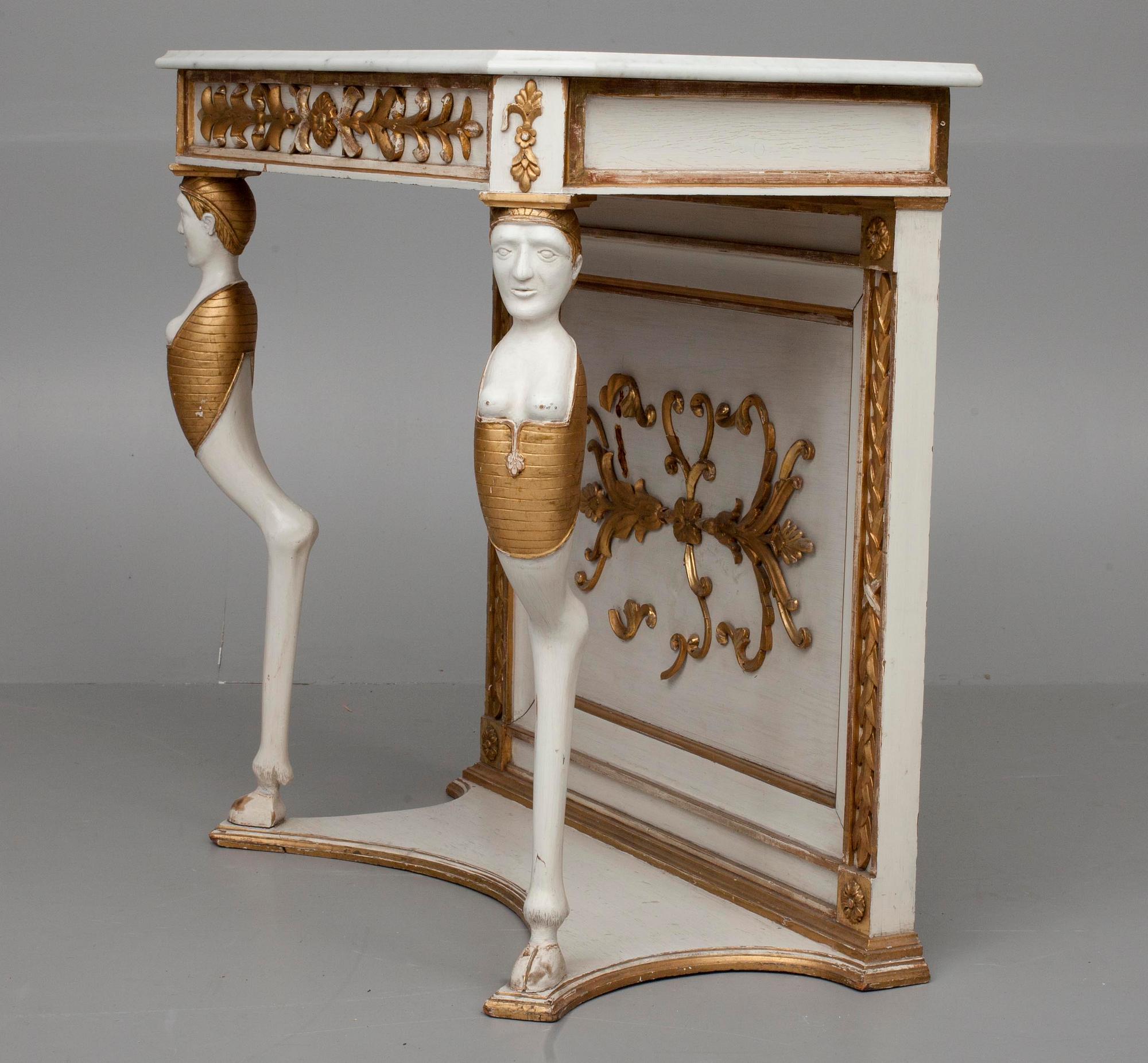 KONSOLBORD, Ryssland 1800-talets början.