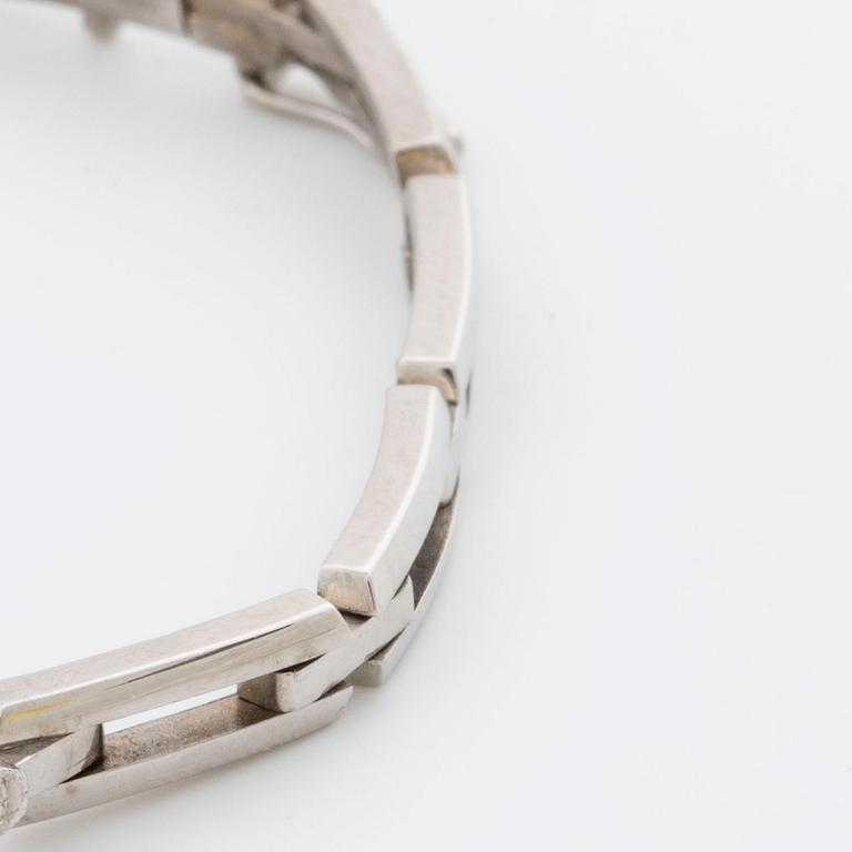 BRACELET platinum and 18K whitegold, 1 citrine, 2 old-cut and 8/8-cut diamonds approx 0,80 ct, G  Dahlgren & Co Malmö.