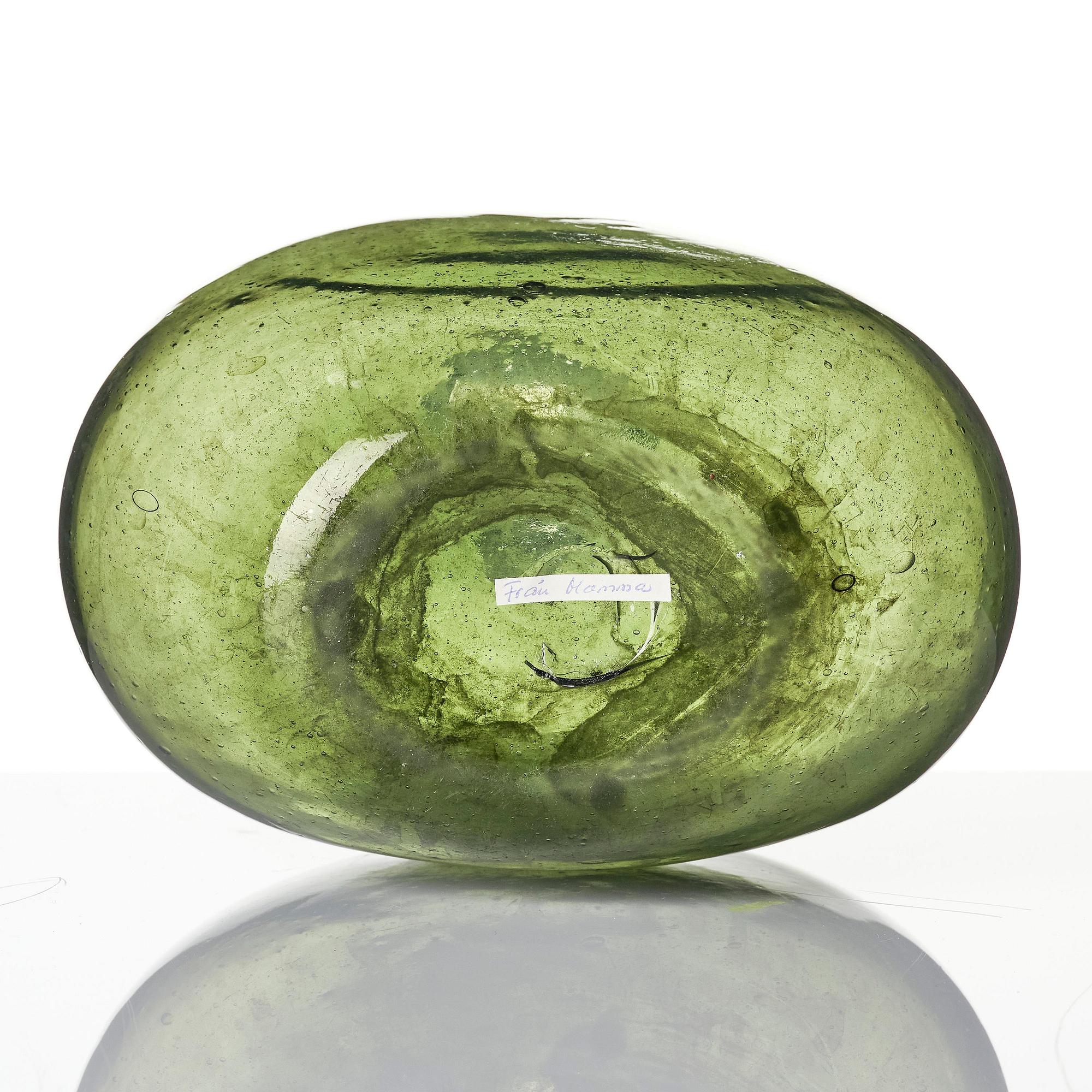 A Swedish glass bottle, 18th / early 19th century.