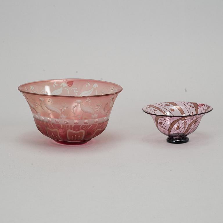 Eva Englund, skålar, glas, Orrefors, signerade.